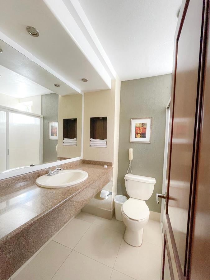 Hotel Fenix Los Mochis Dış mekan fotoğraf